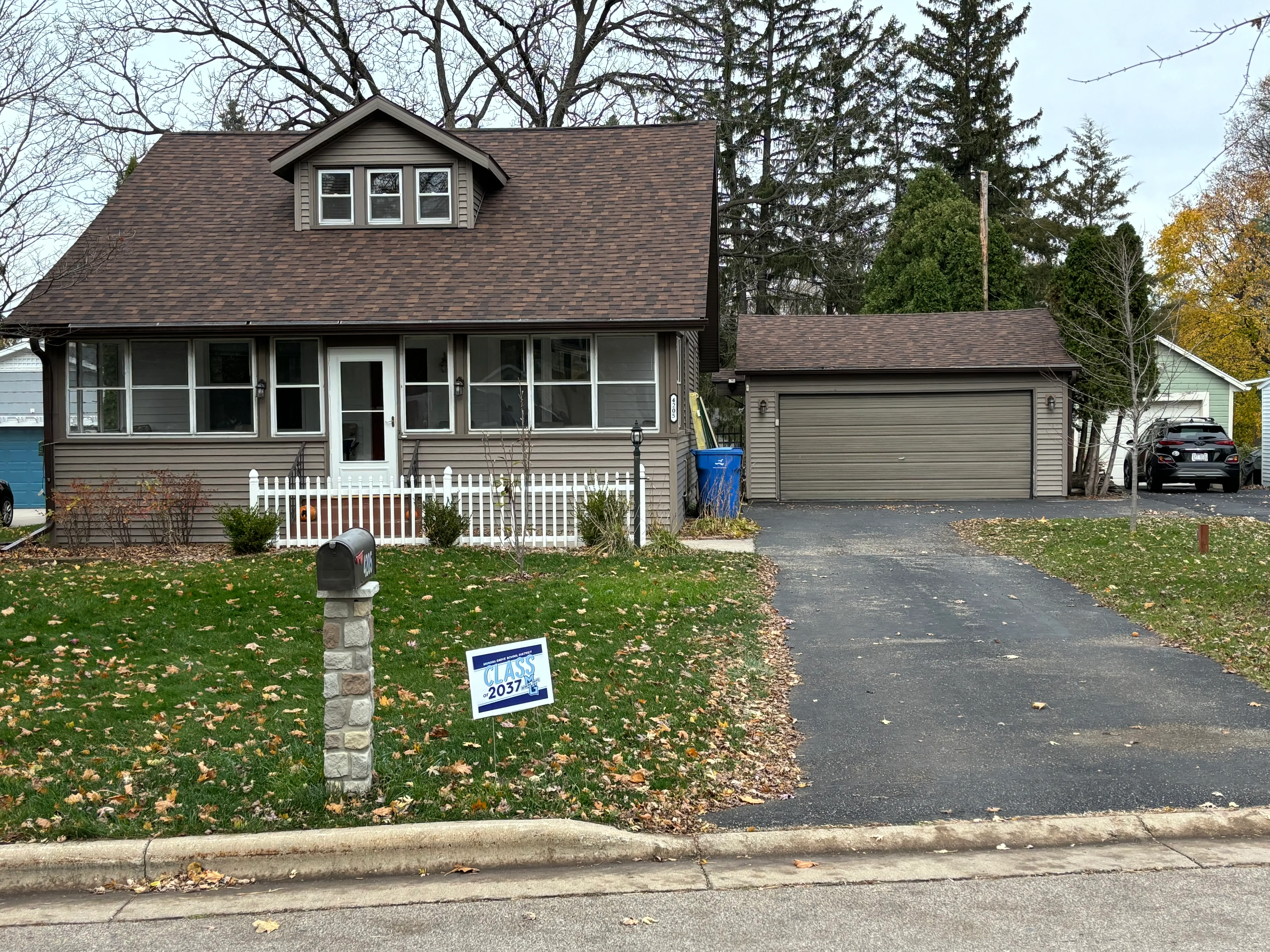Nice brown house job
